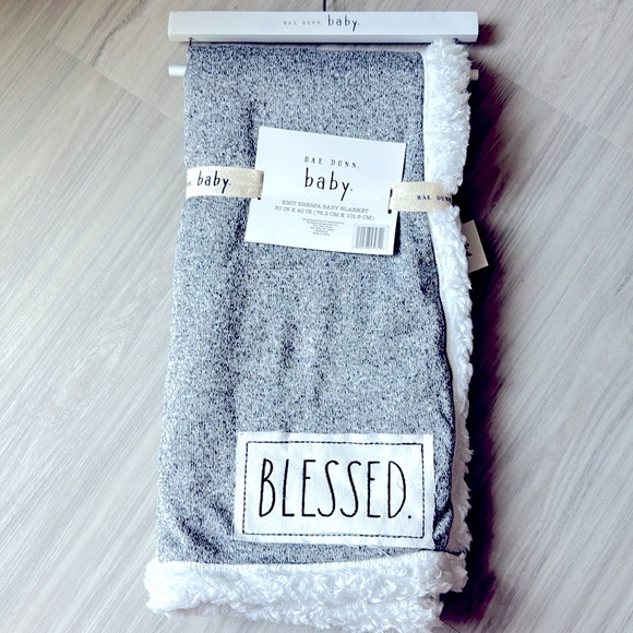 ❗️RAE DUNN BLESSED FARMHOUSE EMBROIDERED PATCHWORK SOFT PLUSH BABY BLANKET - Picture 5 of 5